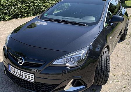 Opel Astra OPC