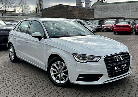 Audi A3 Sportback 1,6 TDI attraction Navi*Szhz*PDC*1