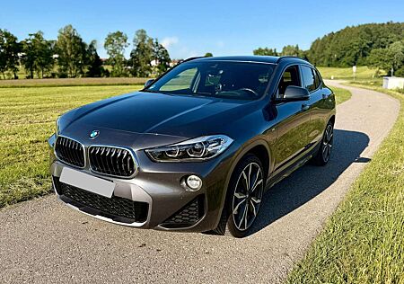 BMW X2 xDrive 20 i M Sport X Panorama AHK Automatik