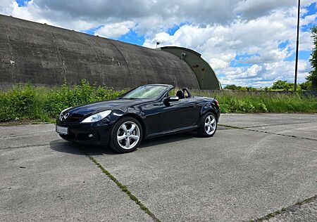 Mercedes-Benz SLK 350 R171 Handschalter Hinterachse und Dachhydraulik überholt Scheckheft