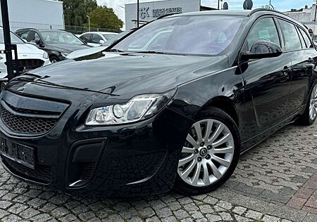 Opel Insignia OPC 4x4 NAVI-LEDER-INFINITY-TEMPO-SHZ-