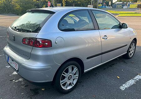 Seat Ibiza 1.4 16V Signo