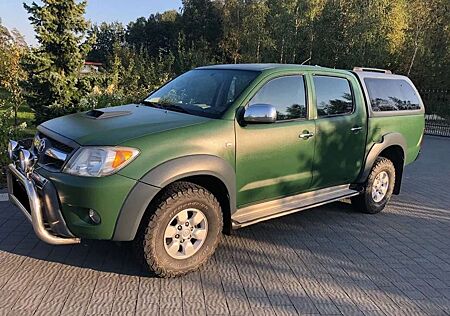 Toyota Hilux 4x4 Double Cab