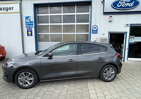 Ford Focus Titanium