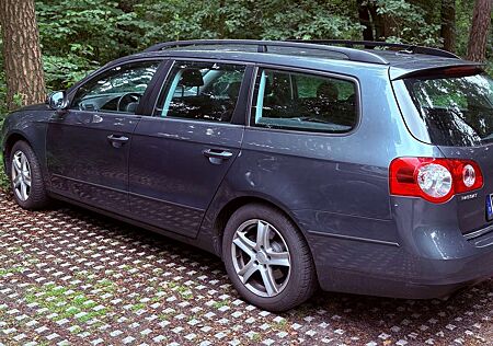 VW Passat Variant Volkswagen 1.6 Trendline