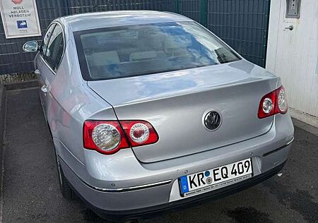 VW Passat Volkswagen 1.6 Edition