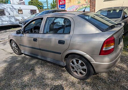Opel Astra 1.6 Selection,5Tür,2Hand,TÜV Neu,Alu,,NR