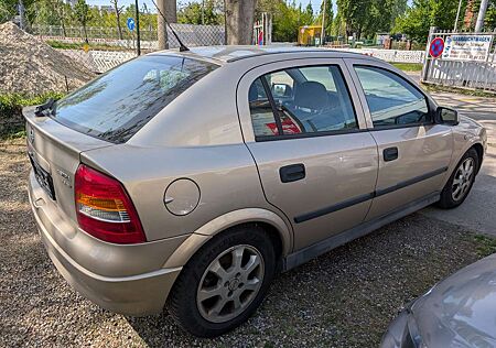 Opel Astra 1.6 Selection,5Tür,2Hand,TÜV 04/2027,Alu,NR