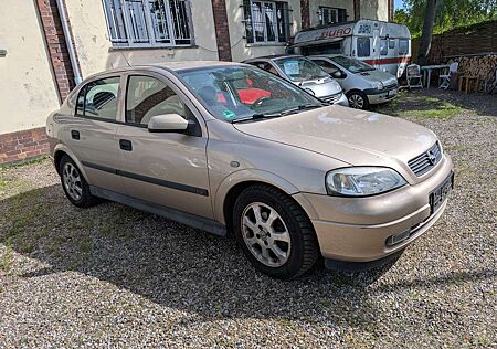 Opel Astra 1.6 Selection,5Tür,2Hand,TÜV Neu,Alu,,NR