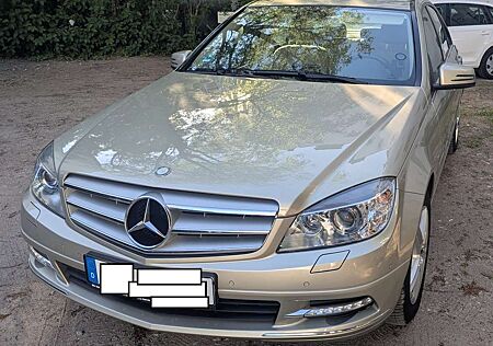 Mercedes-Benz C 180 CGI Automatik BlueEFFICIENCY Elegance