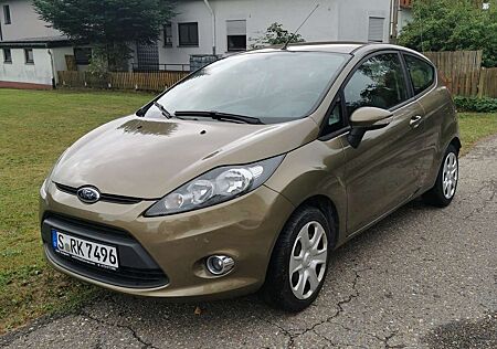 Ford Fiesta 1.25 Champions Edition