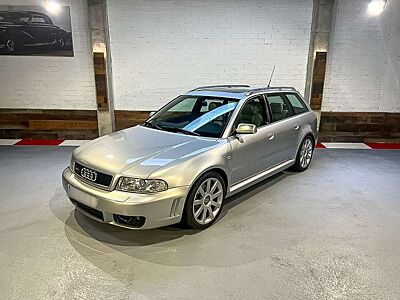Audi RS4 B5