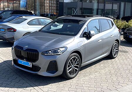 BMW 225e 225 2er Active Tourer Plug-In-Hybrid xDrive Activ