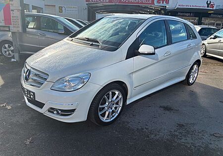 Mercedes-Benz B 150 B -Klasse Sport Paket