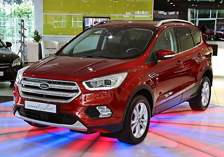 Ford Kuga Titanium Automatik*LEDER*NAVI*TEMPOMAT*SHZ*