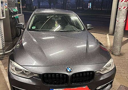 BMW 318d 318 Touring Aut. Modern Line