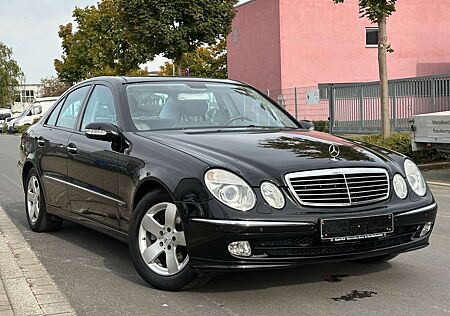 Mercedes-Benz E 240 V6 Avantgarde Panorama Glasschiebedach