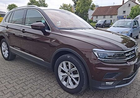 VW Tiguan Volkswagen Highline BMT/Start-Stopp 4Motion