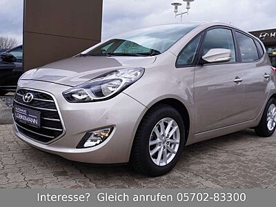 Hyundai iX20 1.6 GDi blue Space Plus *PANORAMA-DACH/NAVI