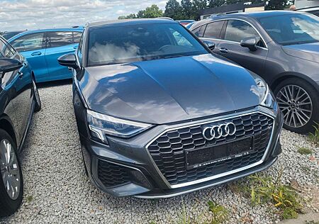 Audi A3 Sportback 35 TDI S line DSG/LED/Navi/SH/Alu