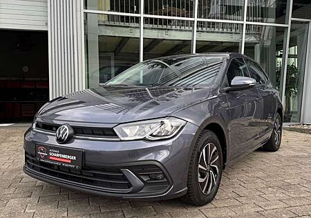 VW Polo Volkswagen VI Life+8fach+Orig.2800Km+NEU+CAM