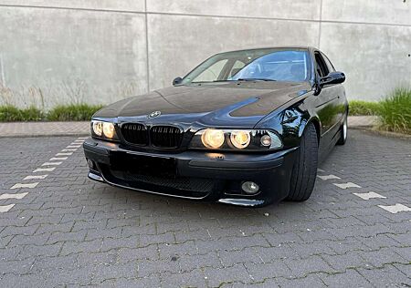 BMW 520i 520