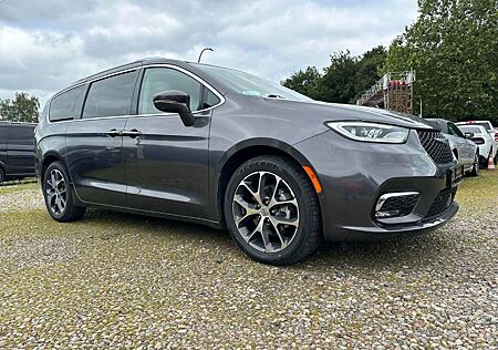 Chrysler Pacifica Hybrid 20" Felgen +7 weitere