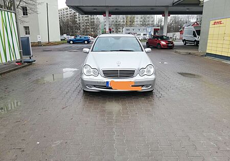 Mercedes-Benz C 200 C-Klasse T-Modell Diesel T CDI Avantgarde