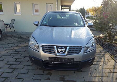 Nissan Qashqai Acenta 4X4, Automatik, Navi, AHK