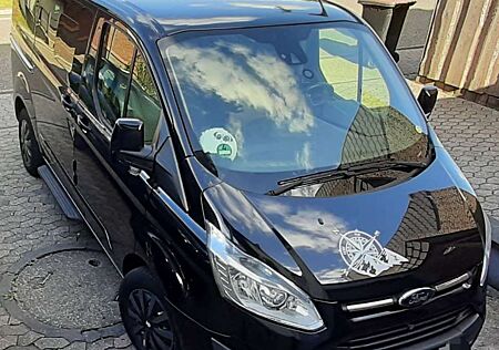Ford Tourneo Custom 300 L1H1 VATitanium