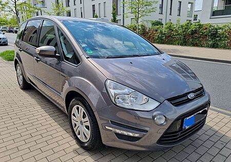 Ford S-Max 7-Sitzer/Navi/2xPDC/Sitzheizung/2-Hand