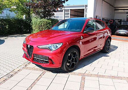 Alfa Romeo Stelvio Quadrifoglio Q4 Werksgara. bis 03-2026