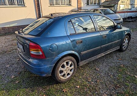 Opel Astra Automatik 5-Türer1.6,Klima,Alu.ZV/FB,NR