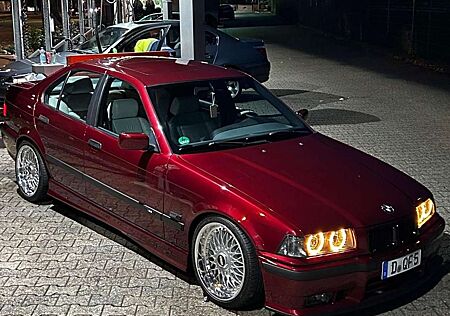 BMW 328i 328 E36 M-Paket