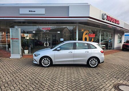 Mercedes-Benz B 200 Progressive Line, LED, Navi, SZH