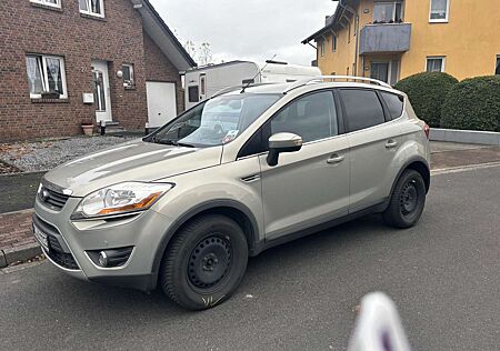Ford Kuga 2.0 TDCi 2x4 Trend
