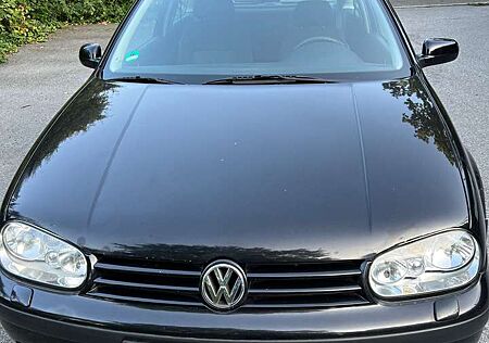 VW Golf Volkswagen