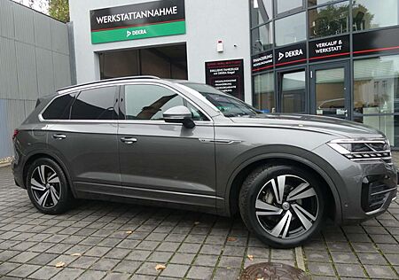 VW Touareg Volkswagen 3.0 TDI 4Mot R Line MATRIX/AHK/STHZ/AIRSUS