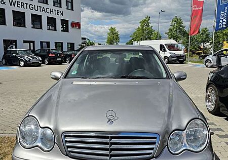 Mercedes-Benz C 180 Kompressor Classic