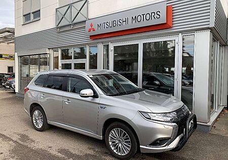 Mitsubishi Outlander Plug-in Hybrid Diamant 2.4 MIVEC 4WD