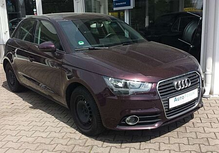 Audi A1 Sportback TÜV NEU !
