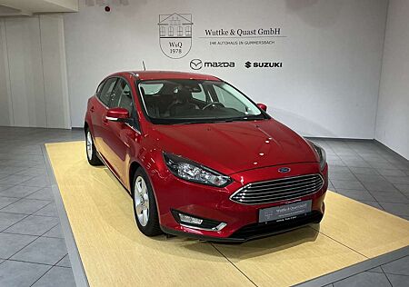 Ford Focus Lim. Titanium Automatik*Leder RES Werkst.