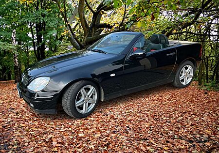 Mercedes-Benz SLK 200