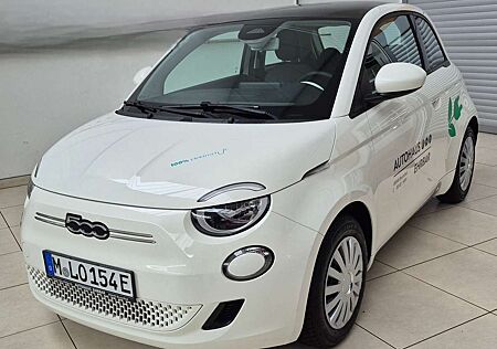 Fiat 500E Icon, Panoramadach, 1.-Hand, CarPlay, Alu