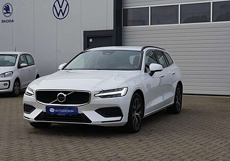 Volvo V60 B4 Diesel 197PS Core LEDER STANDHEIZUNG