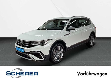 VW Tiguan Allspace Volkswagen Elegance 2,0 l TSI 4MOTION DSG /