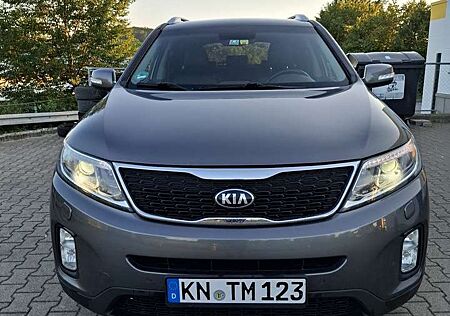 Kia Sorento Attract 2WD