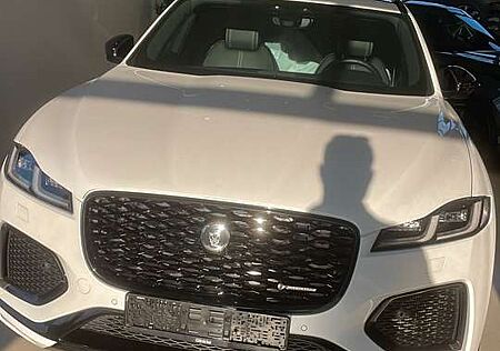 Jaguar F-Pace D300 AWD R-Dynamic Black