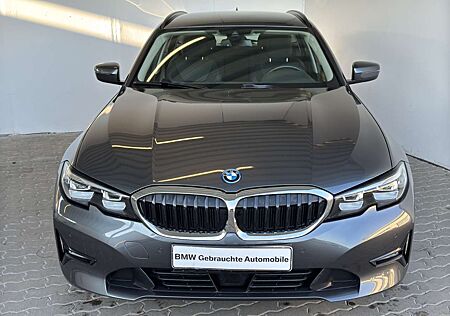 BMW 330 e Tour. Advantage LiveCock.ACC.AHK.PDC.SH.DAB