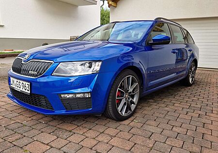 Skoda Octavia Combi 2.0 TDI (Green tec) RS